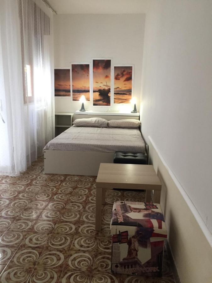 Appartamento A 10 Min A Piedi Dal Centro Storico Lecce Buitenkant foto